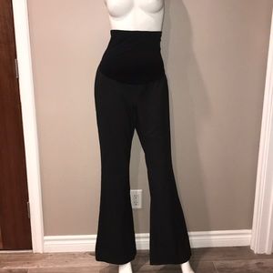 A pea in the pod Maternity pants with belly band